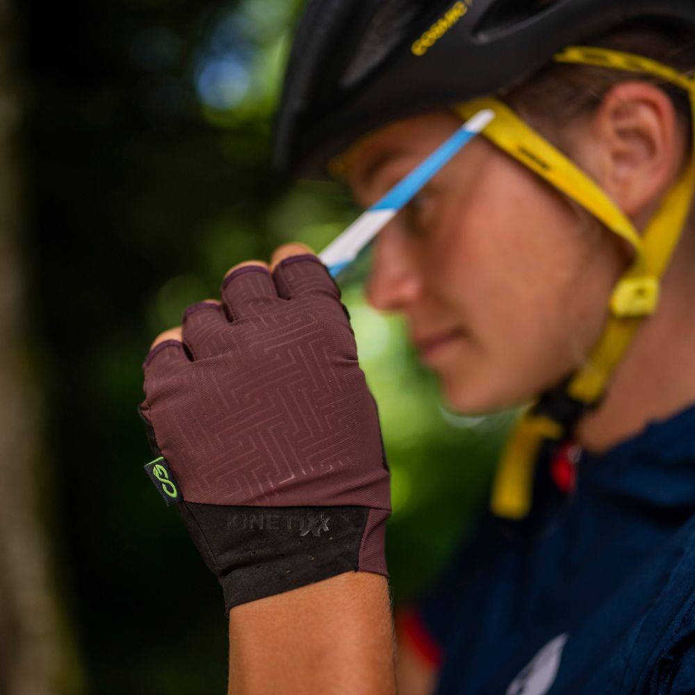 Kinetixx Radhandschuh Limor C2G aus recyceltem Material Vatertagsangebot