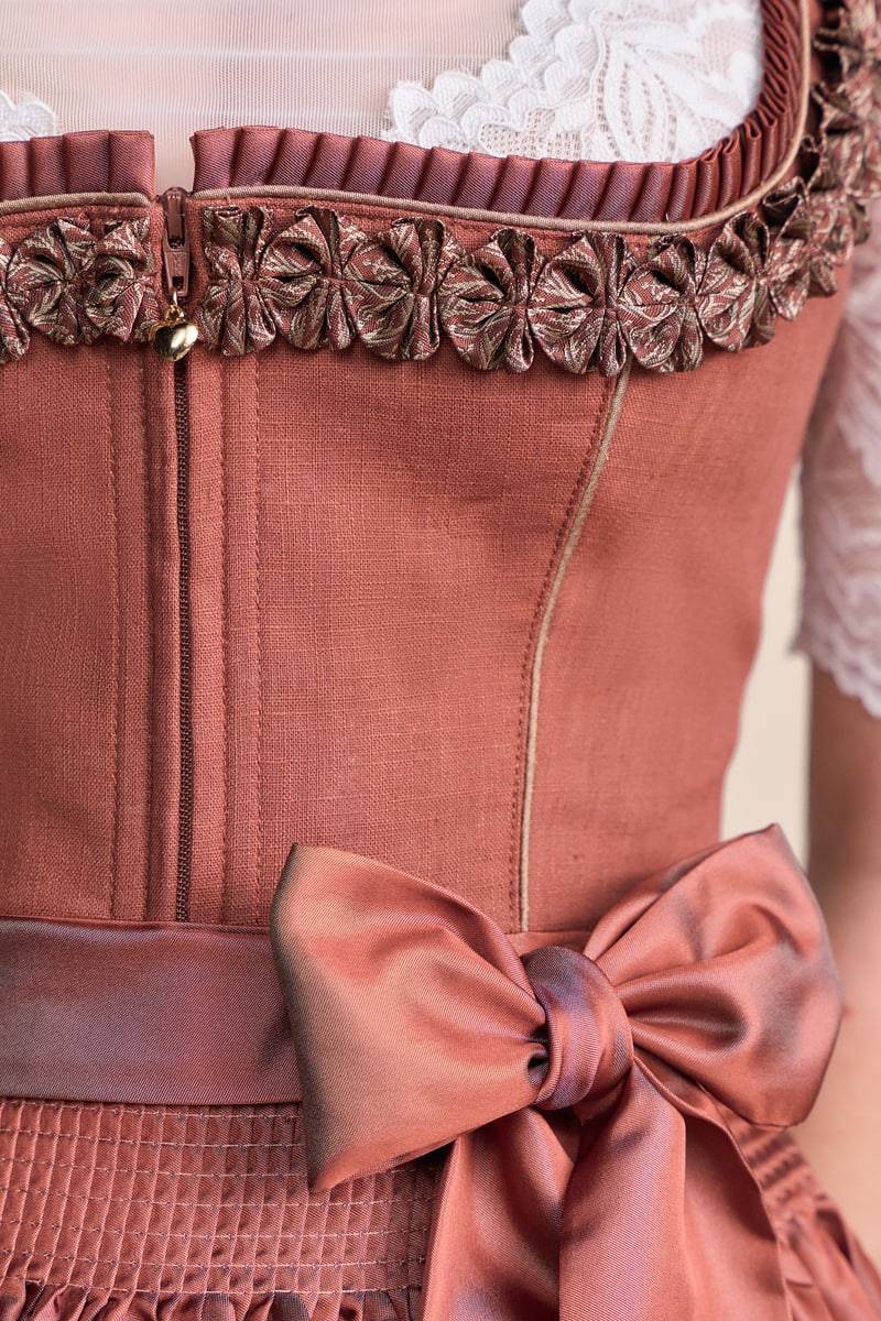 Krüger Madl Dirndl Marielle (50cm) Letzter Tag