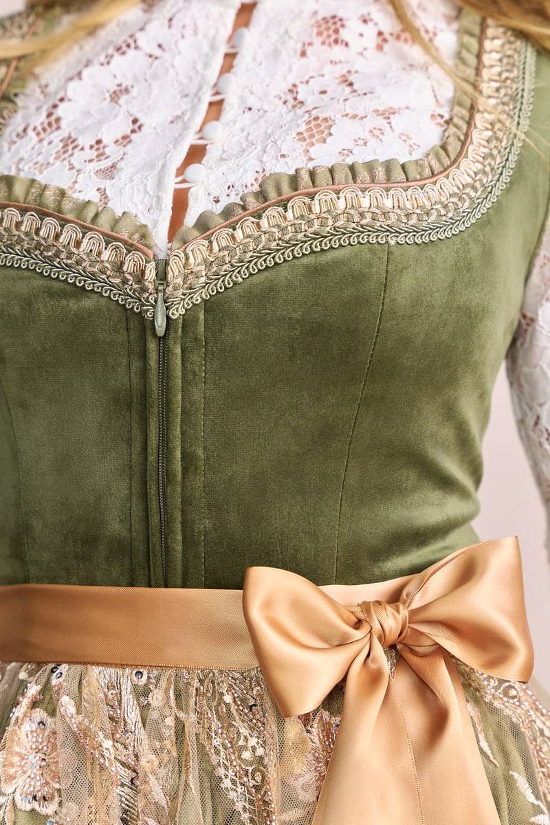Krüger Madl Dirndl Vesa (70cm) Vatertagsangebot