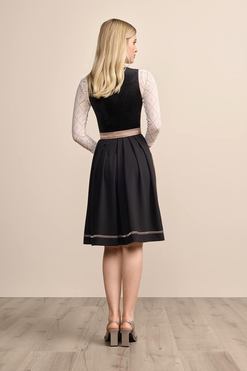 Krüger Madl Dirndl Suzanne (60cm) Fabrikladen