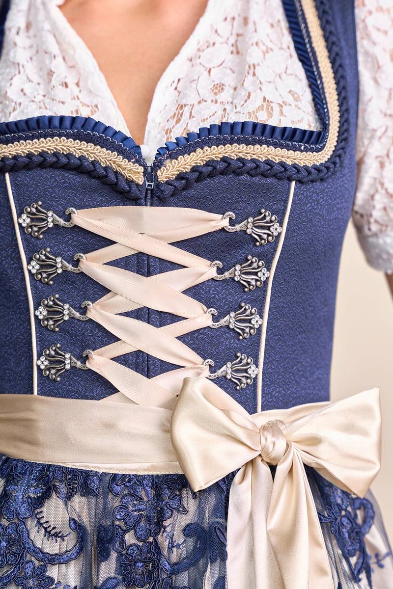Krüger Madl Dirndl Quiana (70cm) Saisonale Angebote