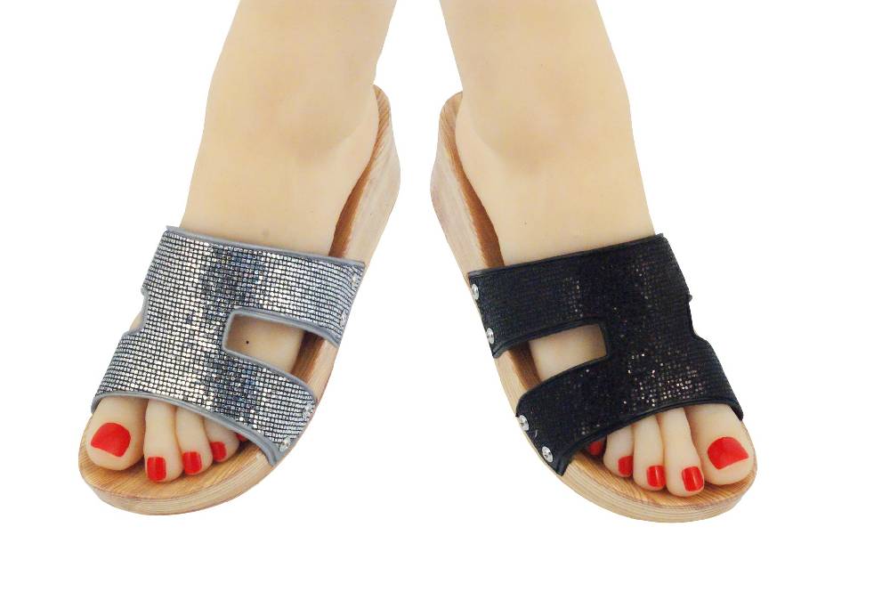 Beachandstreet Badeschuhe Damen Como • Poolschuhe mit Plateausohle • Siebi's Preisnachlass