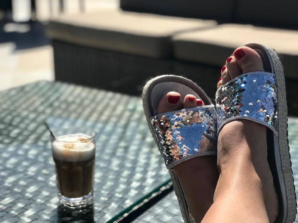 Beachandstreet Sommersandale Lucca mit Plateausohle (38 EU, schwarz) Weihnachtsangebot
