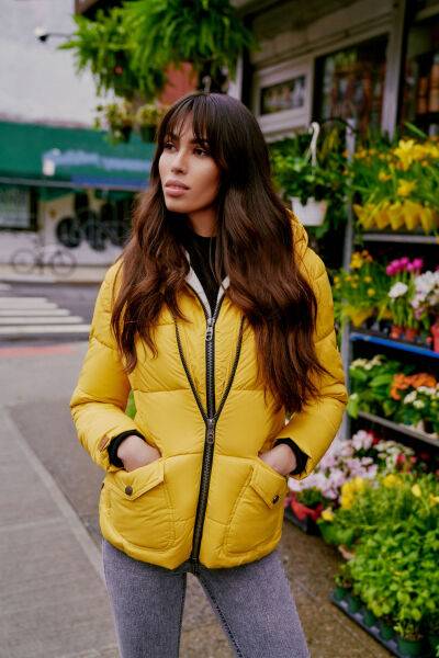 Marikoo Navahoo Megan Damen Winter Steppacke mit Kapuze Osterangebot