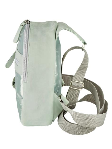 Vamos Rucksack mit schönen Ziernähten Artikelnummer: 1705979.00002 Speichern exportieren