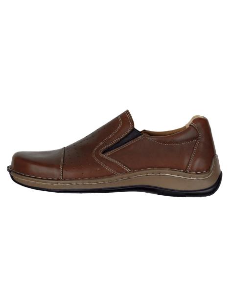 Naturläufer Slipper mit luftigen Perforationen Artikelnummer: 1578880.00002 Fabrikladen