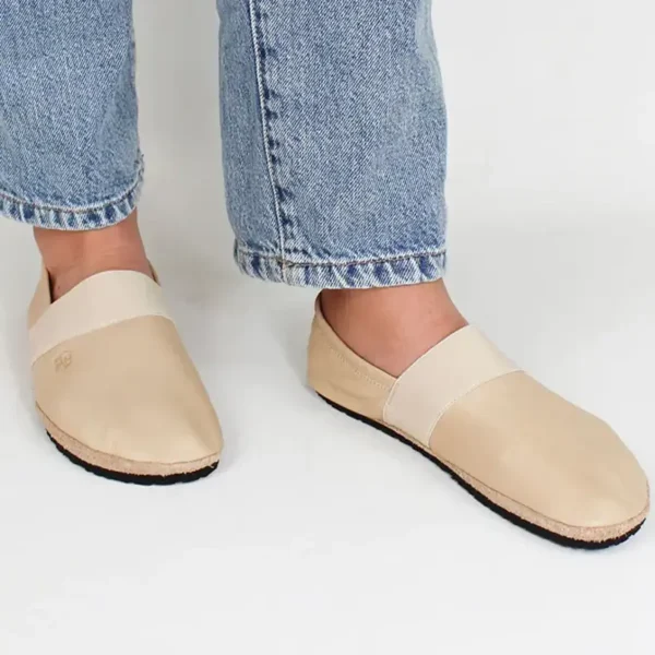 Pololo Barfußschuh für große Kinder und Erwachsene “MN-Apache” beige Fabrikladen
