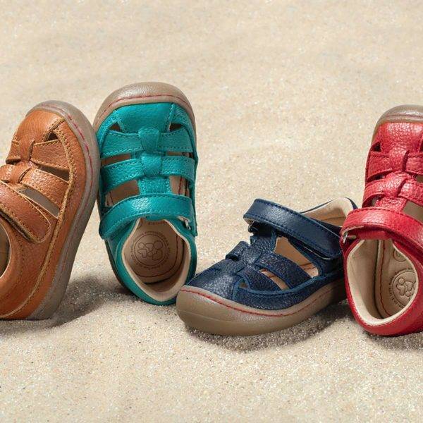 Pololo Sandale Verano Blau 2025