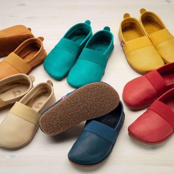 Pololo Outdoor Barfußschuh “Elastico” Dunkelbraun mit Gummisohle – Restgrößen 20-26 Fabrikverkauf