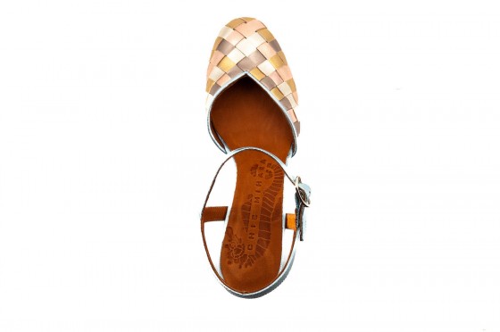 Riccardo Cartillone Chie Mihara FILHA Acqua Top Angebot