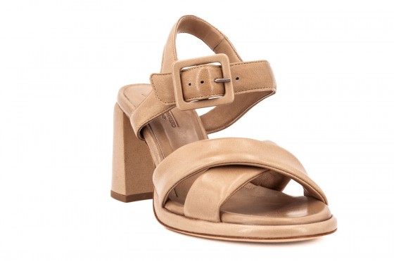 Riccardo Cartillone Lorenzo Masiero S224-5409 Milk