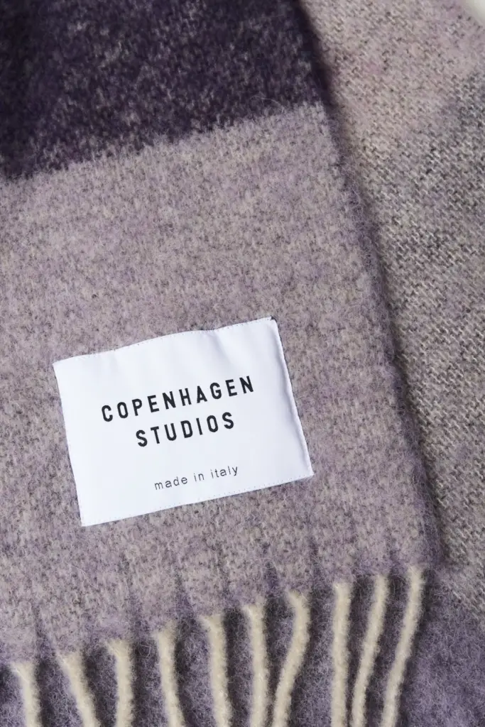 Studio Copenhagen CPH SHAWL 4 wool mix purple Schlussverkauf