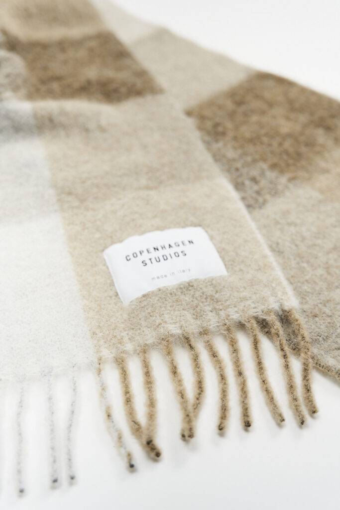 Studio Copenhagen CPH SHAWL 4 wool mix beige Fabrikverkauf