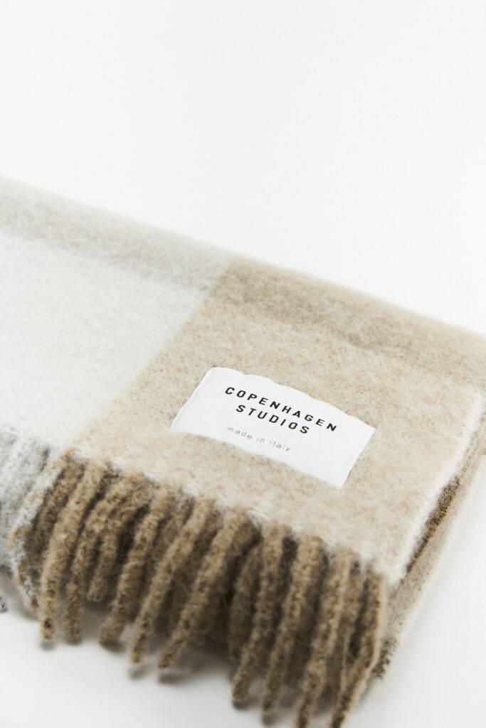 Studio Copenhagen CPH SHAWL 4 wool mix beige Fabrikverkauf