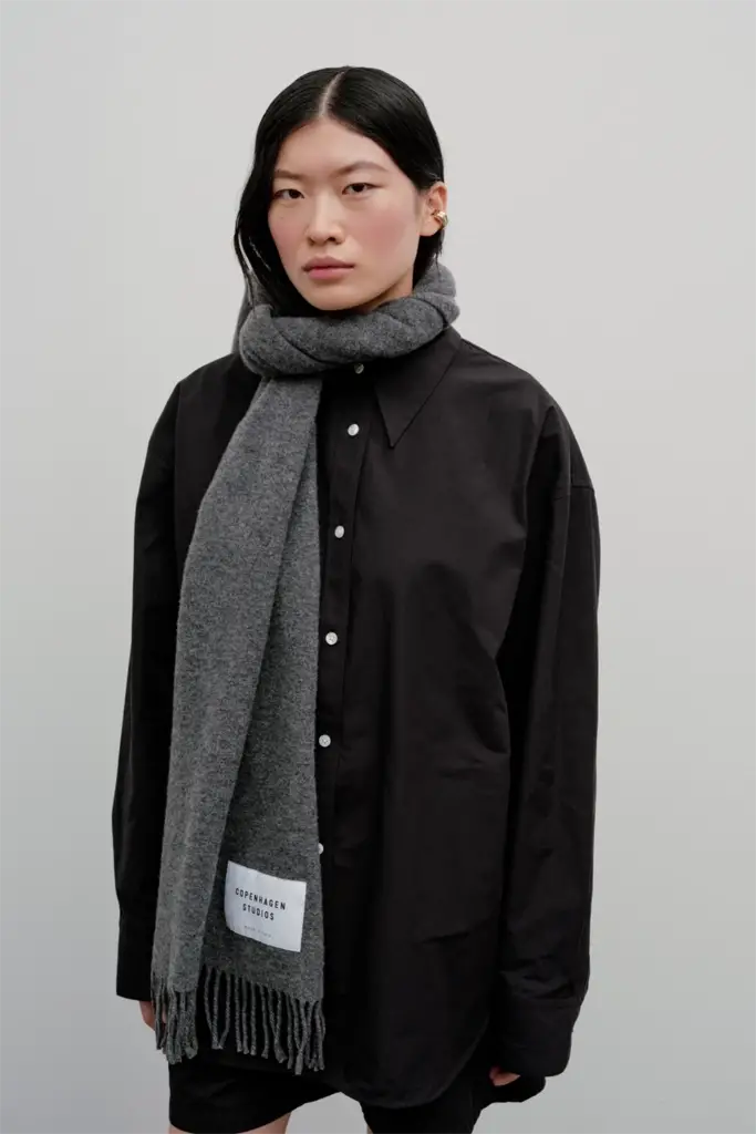Studio Copenhagen CPH SHAWL 6 wool mix anthracite Fabrik Onlineshop