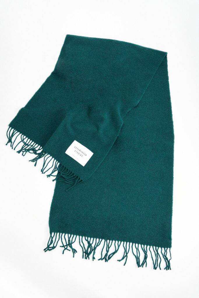 Studio Copenhagen CPH SHAWL 6 wool mix green Top Angebot