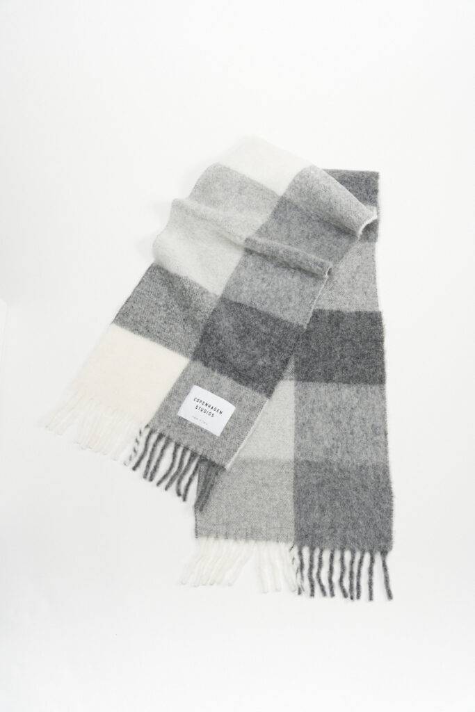 Studio Copenhagen CPH SHAWL 4 wool mix grey melange Neueste Mode