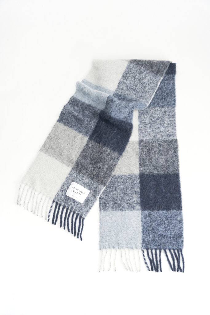 Studio Copenhagen CPH SHAWL 4 wool mix blue Saisonale Angebote