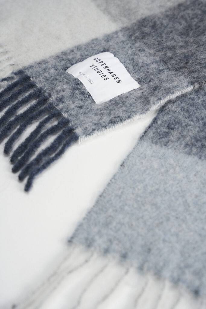 Studio Copenhagen CPH SHAWL 4 wool mix blue Saisonale Angebote
