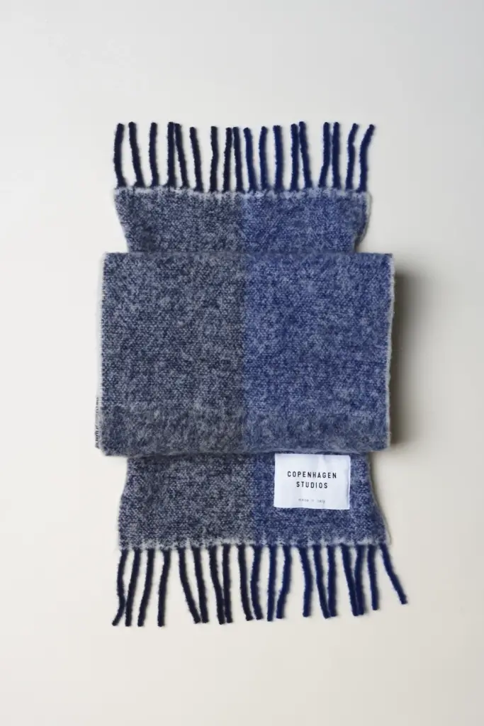 Studio Copenhagen CPH SHAWL 4 wool mix royal blue Tiefpreis