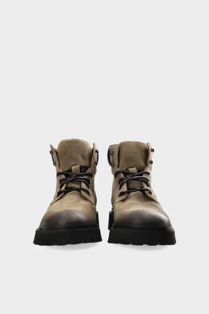 Studio Copenhagen CPH171M waxed suede black/olive Osterangebot