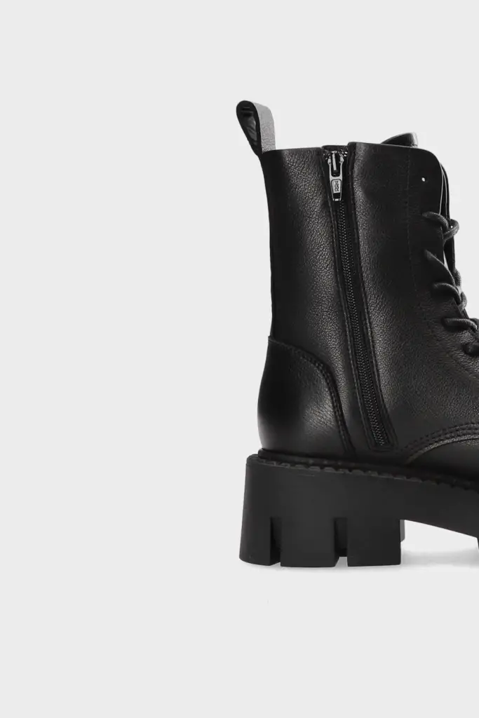 Studio Copenhagen CPH130 leather black Discount Store für neue Produkte