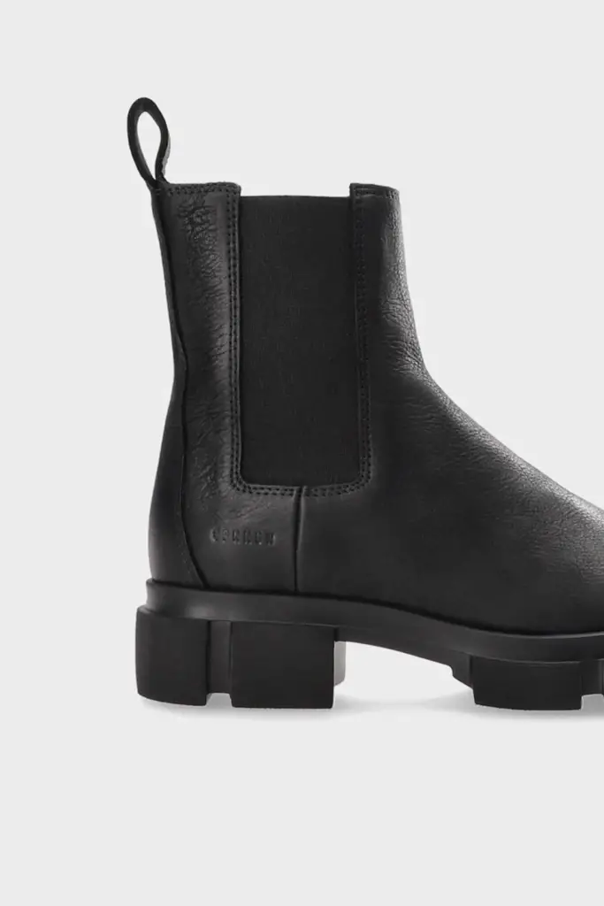 Studio Copenhagen CPH570 waxed nabuc black Meist gekauft
