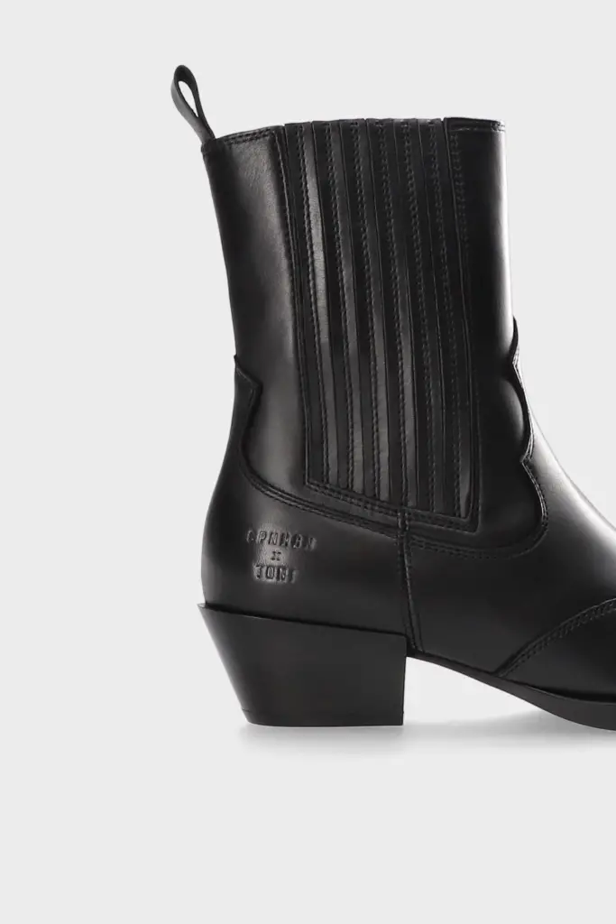 Studio Copenhagen CPH284 x Toni Garrn leather black Versandkostenfrei