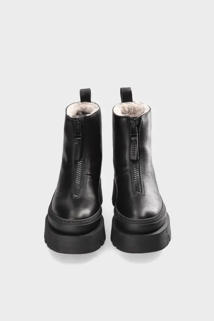 Studio Copenhagen CPH591 vitello black Osterangebot