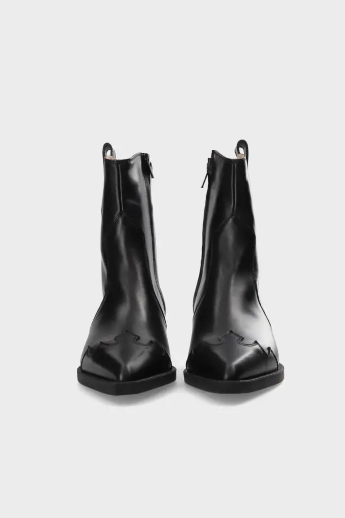 Studio Copenhagen CPH239 vitello black Meist gekauft