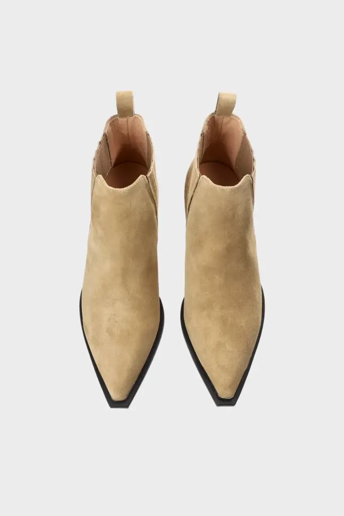 Studio Copenhagen CPH244 suede light honey Räumungsverkauf